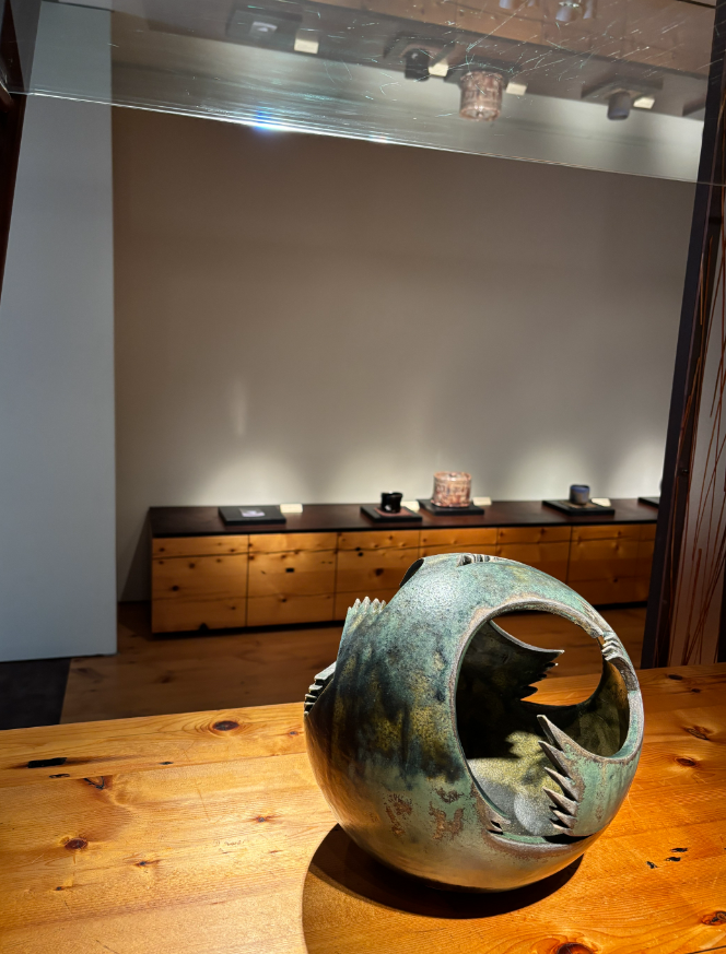 文部大臣賞受賞作家 水彩・銅版画+手彩色 曽根浩ニ作 アート作品 インテリア 炎が描く、世界に一つの色彩。陶芸家・加藤亮太郎、NYで米国初個展を